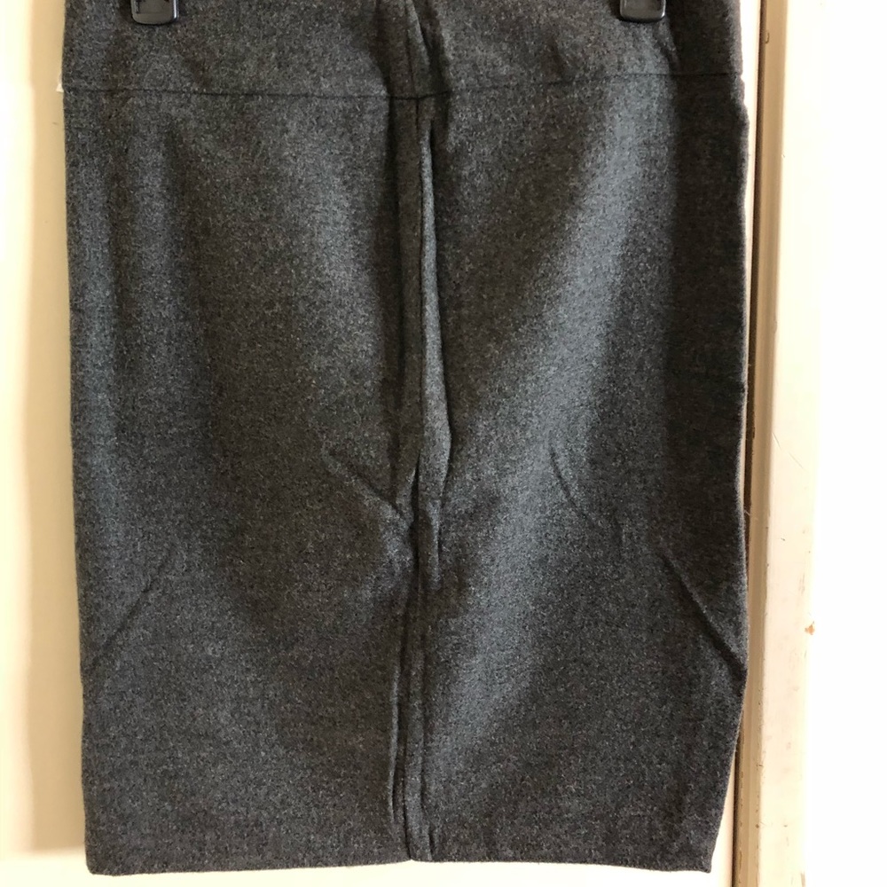 Wool-like fitted pencil skirt